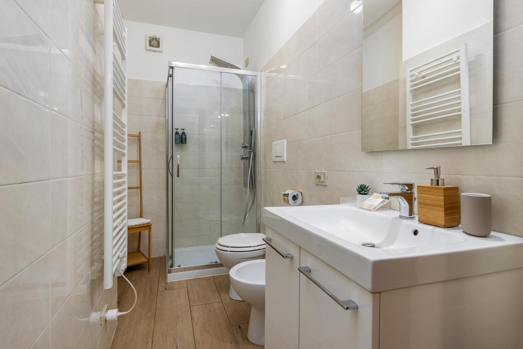 - Near Downtown - Bergamo Central Stay מראה חיצוני תמונה